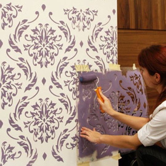 Виготовлення трафаретів із пластику, вінілової плівки та інших матеріалів для реклами, інформації, декору